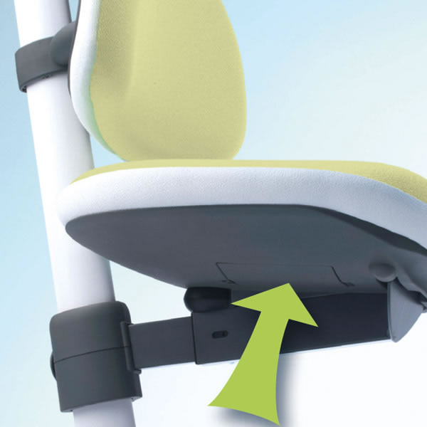 Moll Maximo Children's Chair Back in Action